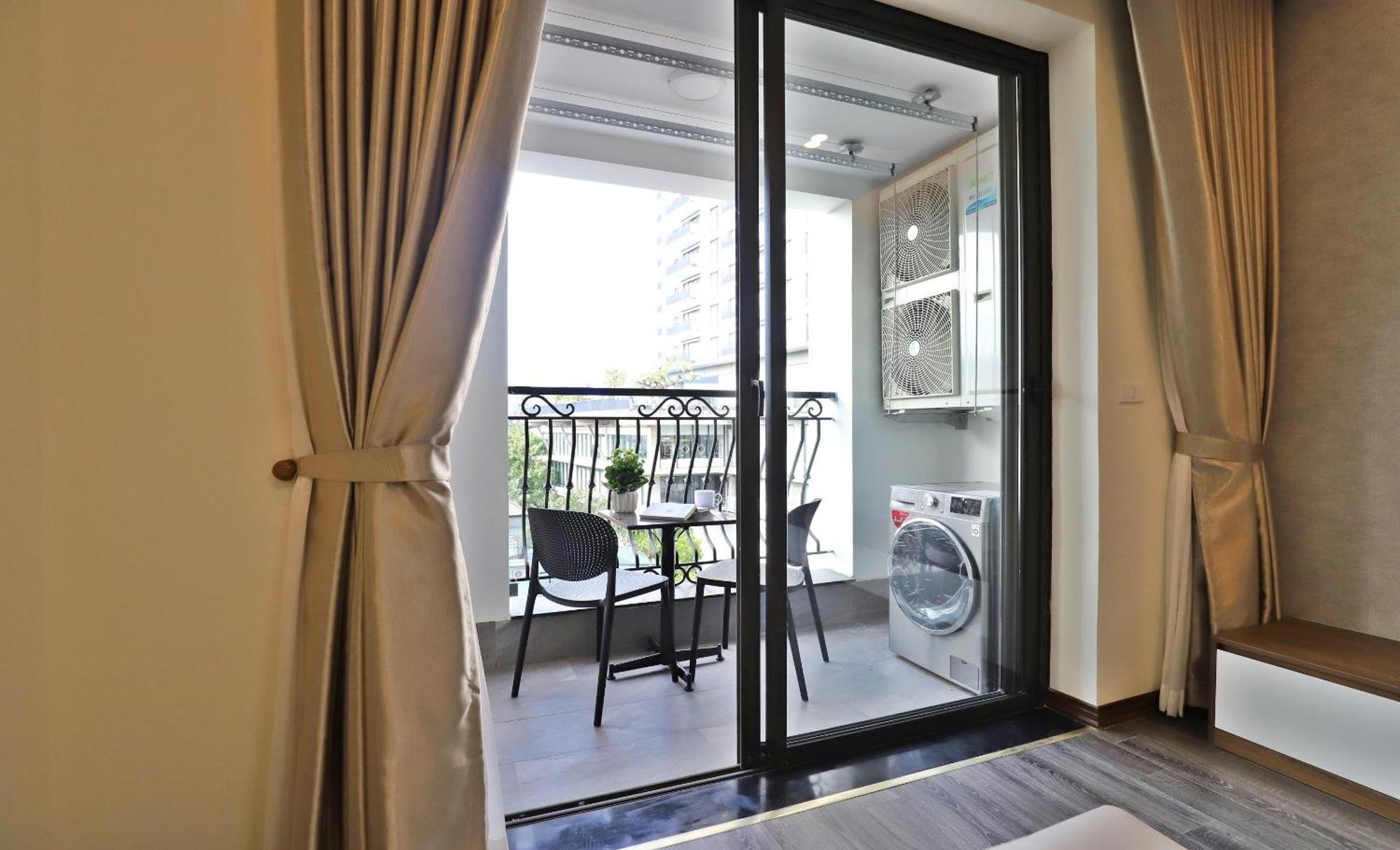 Luxe Paradise Suites Tay Ho Ханой Екстер'єр фото